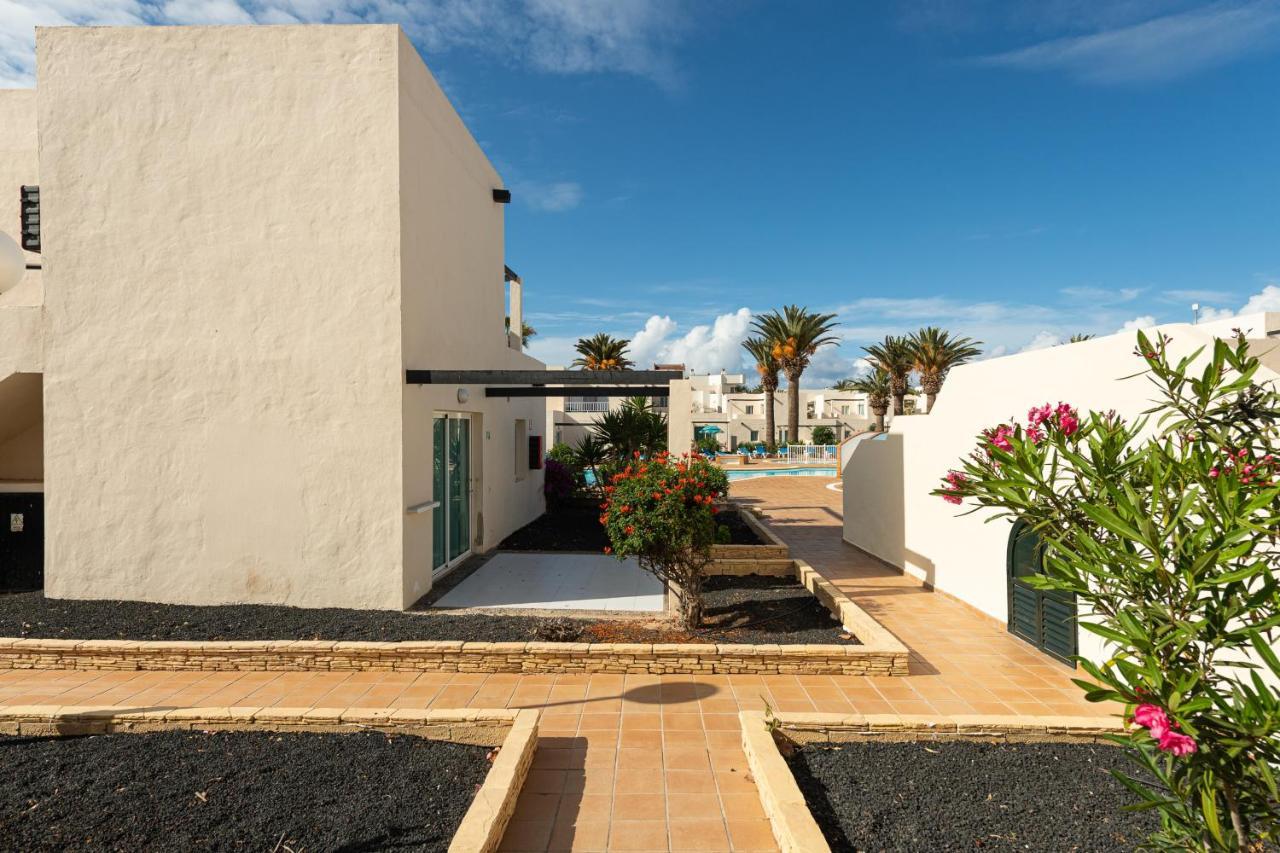 Apartamento 1 Con Terraza Y Piscina En Corralejo Appartamento Esterno foto